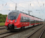 442 850 mit S3(Warnemnde-Gstrow)bei der Ausfahrt im Rostocker Hbf.18.05.2016