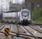 1442 808-0 von S-Bahn Mitteldeutschland, Leipzig stand am 29.05.2022 im Rostocker Hbf.