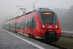 442 844 als S1(Rostock-Warnemünde)bei der Einfahrt am Morgen des 10.09.2022 in Warnemünde.
