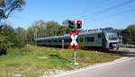 agilis 440 916 bei Neu-Offingen am 09.10.2021.