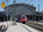 442 146 f�hrt in Dresden Neustadt ein, am 19.04.2015.