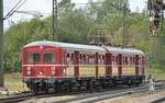 465 005-7 und 865 611-8 ex S-Bahn Stuttgart in Amstettenam 17.09.2011.