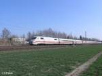 401 058-3  Gtersloh  als ICE 892 Leipzig - Kiel bei Podelwitz.