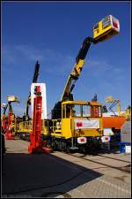 MPV Multi Purpose Vehicle (4-achsig) der Firma Windhoff GmbH mit Arbeitsb�hne (NVR-Nummer XTmass 99 85 9236 084-1, INNOTRANS 2010, gesehen Berlin 22.09.2010)