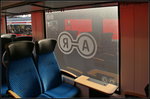InnoTrans 2016 in Berlin: Die inzwischen �bliche Einrichtung an den 4er-Sitzgruppen mit Abfallbeh�lter und kleinem Tischchen findet sich auch im Alstom Coradia iLint wieder.