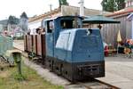 Lorenbahn mit Personenbeförderung bei Bahnfest in Blankenburg am 12.06.2011.