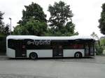 VHH 1304 (HH-V 4640) (Volvo 7900 Hybrid, Diesel/Elektro, EZ 10.2013) am 20.6.2014 auf der Bus-Linie 161 nach Berliner Tor, Pause am U-Bahnhof Steinfurther Allee