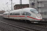 403 005-2 als ICE 623 von Dortmund Hbf nach München Hbf am 24.11.2018 in Düsseldorf Volksgarten.