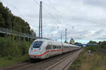 ICE Triebzug 9456 rauscht am 17.09.2021 durch den Tostedter Bahnhof.