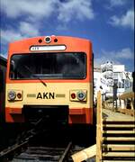 AKN S-Bahn VT 2.46 der Hamburger S-Bahn bei der IVA in Hamburg im Oktober 1979.