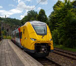 Der HLB 563 803 / 563 903 (94 80 0563 803-6 D-HEB / 94 80 0563 903-4 D-HEB), ein zweiteiliger Hybridtriebzug (E/Akku) der BR 563 vom Typ SIEMENS Mireo Plus B der HLB (Hessische Landesbahn GmbH),