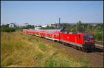 DB Regio 143 254 mit dem RE 18532 nach Neustrelitz Hbf am 10.08.2013 in Berlin Bornholmer Stra�e