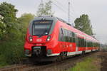 442 348 als S1(Warnemünde-Rostock)bei der Einfahrt im Haltepunkt Rostock-Marienehe.26.05.2017