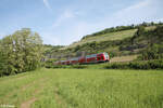 445 043 als RE 54 RE4609 Frankfurt/Main - Würzburg bei Himmelstadt. 11.05.24.