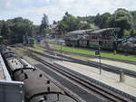 Rugensche Baderbahn/855715/blick-von-der-aussichtsplattform-auf-die Blick von der Aussichtsplattform auf die 'alte' Einsatzstelle Putbus.Aufgenommen am 24.Juli 2024.