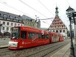 Straßenbahn / Stadtverkehr; Zwickau;    GT 6 M Nr.909 von MAN Baujahr 1993 beim Gewandhaus in Zwickau am 17.04.2017.