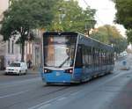 rostock/366773/schon-am-morgen-des-12092014-kam schon am Morgen des 12.09.2014 kam mir 6N2-Wagen(601)in der Rostocker Innenstadt vor die Linse.