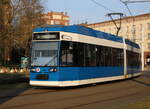 6N-1 Wagen 672 als Linie 6 von Rostock Neuer Friedhof nach Campus Südstadt am Neuen Markt in Rostock.09.03.2025