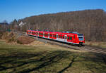 Der „Quietschie“ 425 066-8 / 425 566-7 der DB Regio fhrt am 10.03.2022 auf Tfzf bei Rudersdorf (Kr.