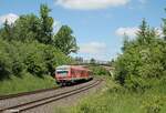 628 483 und 628 688 der SOB auf ihrer Überführungsfahrt von Chemnitz nach Mühldorf kurz vor Wiesau/Oberpfalz.