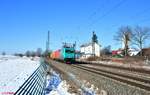 185 615-2 zieht bei Moosham einen Containerzug in Richtung Passau.