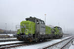 650 089-2 und 650 092-6 stehen am 29.01.2021 in Hamburg - Waltershof, während es ordentlich schneit.