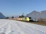 E189 993 zieht ein EC83 nach Verona bei niederaudorf.