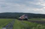 10min bevor der Zug kam verschwand leider doch noch die Sonne 🙁 232 182 + 232 673 mit DGS 95090 Bitterfeld - Ingolstadt bei Oberteich.