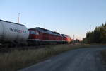 232 182 und 232 238 mit einem Kesselzug Bitterfeld - Vohburg bei der Einfahrt in Wiesau.