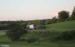 LEG 159 228 zieht am Abend den Kesselzug nach Sand Bayern bei Escheldorf.