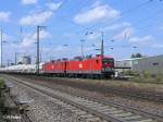 603 + 602 erreichen Regensburg Ost mit ein Zementzug.