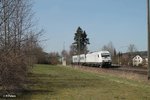 223 143 verlässt Peechbrunn mit dem Wiesau Containerzug.