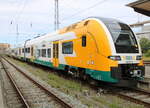 ODEG/858955/am-mittag-des-17082024-war-fotoshooting Am Mittag des 17.08.2024 war Fotoshooting mit dem Desiro HC von ODEG im Rostocker Hbf angesagt.