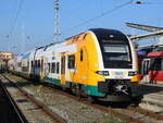 ODEG/865866/3462-526-9-als-re-63919-von 3462 526-9 als RE 63919 von Rostock Hbf nach Sassnitz bei der Ausfahrt im Rostocker Hbf.25.10.2024