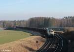 Doppeltraktion aus 218 489 + 218 446 mit einem 40 Eaos Wagen Zug von Passau nach Gotha bei Oberteich in Richtung Hof.