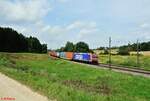 482 031-2 zieht ein Containerzug bei Sinsgrün gen Süden. 21.08.21