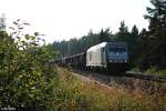 76 111 mit dem Könitzer Schrottzug nach Cheb bei Unterthölau. 23.07.21