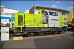 Vossloh G6 Shunting Diesel Locomotive for Captrain.
<br><br>
Der Hersteller Voissloh präsentierte auf der InnoTrans 2014 in Berlin die 100. verkaufte Rangierlok des Typs G6 auf dem Freigelände. Bei der Lok handelt es sich um eine dreiachsige Lok mit der Achsformel C wird seit 2008 gebaut. Seit 2010 sind diverse Loks dieser Baureihe vermietet im Einsatz, die erste verkaufte G 6 ist in Stendal im Einsatz (NVR-Nummer 98 80 0650 100-7 D-VL).
<br><br>
Daten: Spurweite 1435 mm, LüP 10.8 m, Höhe 4.3 m, Breite 3.1 m, Gewicht 67.5 t, Höchstgeschwindigkeit 80 km/h, Leistung 650 kW, Motor Cummins, MTU, CAT.
<br><br>
Webseite Vossloh (deutsch): http://www.vossloh-locomotives.com/de/products_and_services/diesel-hydraulic_locomotives/g6/g6_1.html
