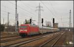 DB Fernverkehr 101 046 mit einem umgeleiteten IC am 03.04.2013 in Berlin Sch�nefeld Flughafen