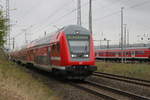 DBpzfa 766.1 als RE5(RE 4359)von Rostock Hbf nach Oranienburg bei der Ausfahrt im Rostocker Hbf.
