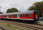 wfl/863555/d-wfl-80-31-33-880-1-abyz-4072 D-WFL 80 31-33 880-1 AByz 407.2 stand am 03.10.2024 in Warnemünde