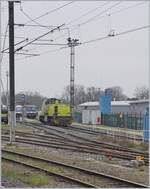 Die Captrain France (CPTF) 1448 D 1206 mit der UIC Nummer 92 87 1001448-3 F-CPTF mit der Zulassung in Frankreich und Deutschland hat sich an der Tankstelle in Strasbourg versorgt und ist nun auf Rangierfahrt zu ihrem nächsten Einsatz. 

12. März 2024