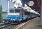 Die SNCF BB 22360 steht mit ihrem TER nach Valence in Genève zur Abfahrt bereit.

29. April 2026