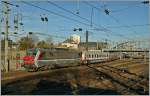 Die SNCF BB 26160 verl�sst mit dem IC  Vauban  Z�rich - Bruxelles Mulhouse.