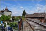 Ein Blick nach Frankreich von St Gingolph (Suisse) aus: Die Strecke nach Evian Les Bains, seit 1998 ohne (Museumsbahn)-Verkehr mehr.