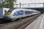 EuroStar Blue 4012 steht am 27 April 2026 abfahrtbereit in Rotterdam Centraal.