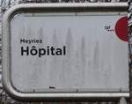 (270'777) - tpf-Haltestellenschild - Meyriez, H�pital - am 9. Januar 2025