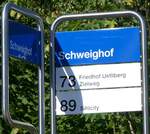 (276'082) - ZVV-Haltestellenschild - Z�rich-Schweighof, Bahnhof - am 31.