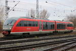 642 043 als RB11(Wismar-Tessin)bei der Ausfahrt im Rostocker Hbf.28.11.2020