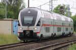 stadler/775052/4110-110-als-ic-2270dresden-rostockbei-der 4110 110 als IC 2270(Dresden-Rostock)bei der Einfahrt im Rostocker Hbf.20.05.2022